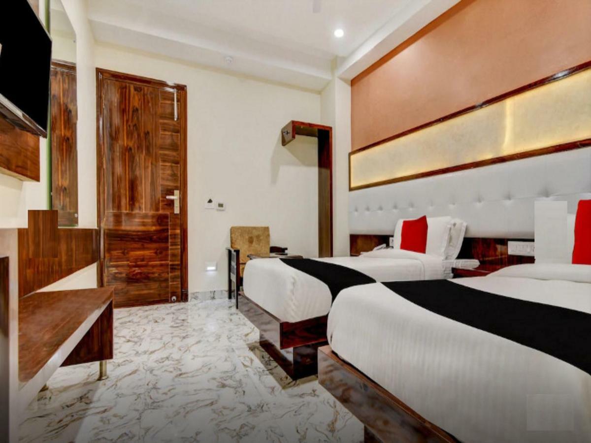 Hotel The Grand Uddhav à New Delhi Extérieur photo
